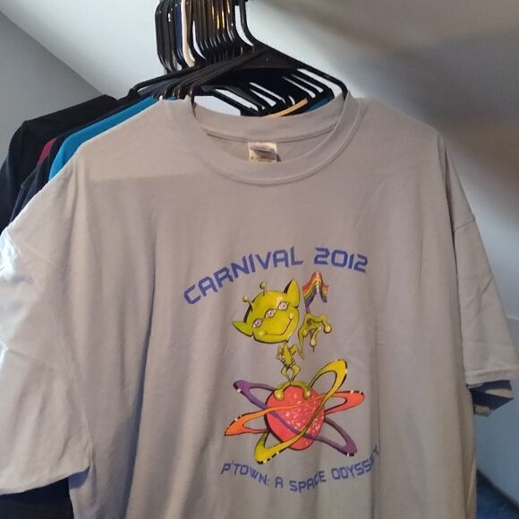 PROVINCETOWN CARNIVAL TEE - Picture 2 of 3
